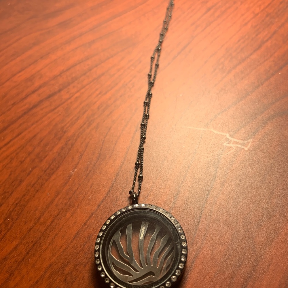 Origami living locket